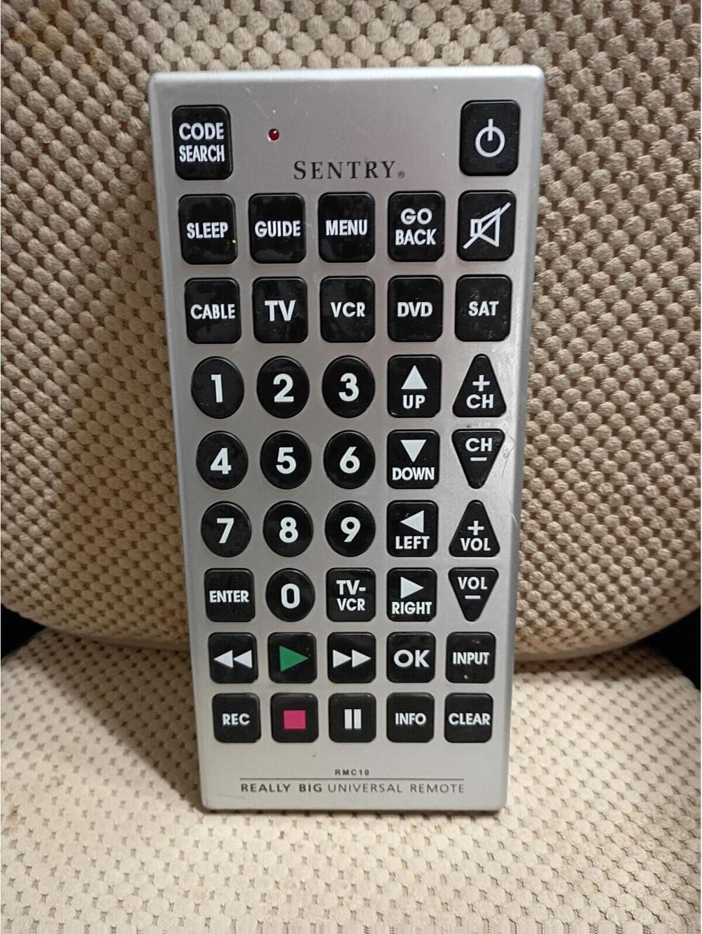 Sentry RMC-10 Really Big Universal Remote Control - Picture 3 of 3